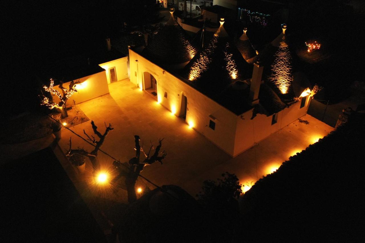 Pavi Trulli E Suites Locorotondo Exterior foto